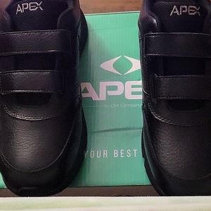 APEX MAX MEN SUPPORT SHOES SIZE 9 BRAND NEW NEVER WORN IN BOX